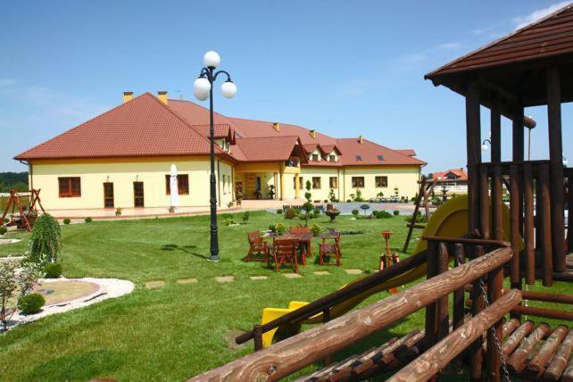 Hotel Wasik Krogulcza Esterno foto