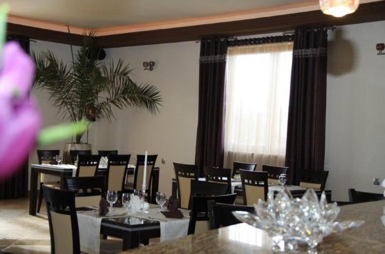 Hotel Wasik Krogulcza Esterno foto
