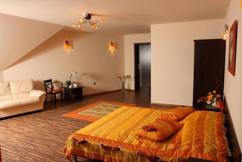 Hotel Wasik Krogulcza Esterno foto