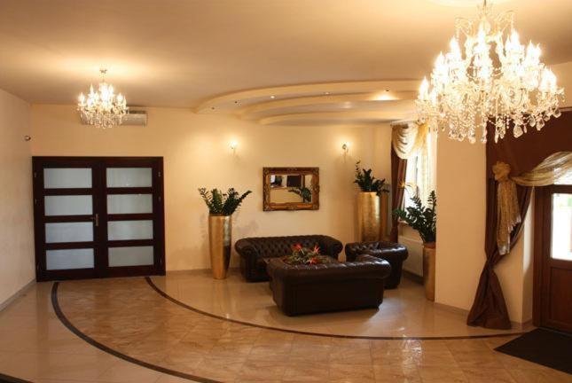 Hotel Wasik Krogulcza Esterno foto